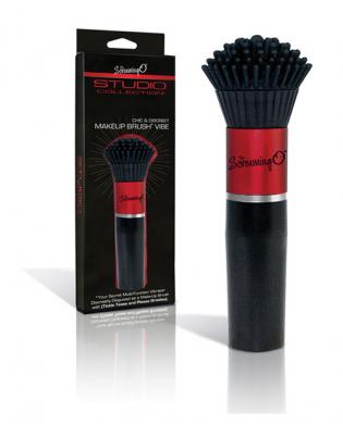 Screaming o studio vibrating makeup brush