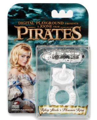 Pirate’s riley steele’s pleasure ring – white/silver